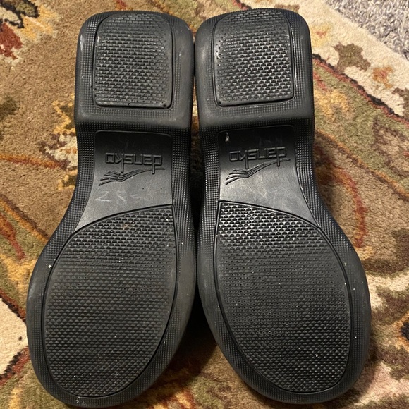 Dansko Women’s Shoes Size 9 Black Leather Lace-Up Comfort Shoes Cushioned Sole - Picture 4 of 9